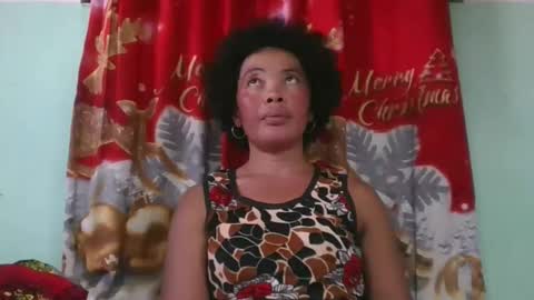 alypierette online show from November 4, 10:42 am