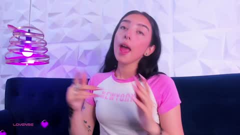 sopie online show from January 27, 11:11 am