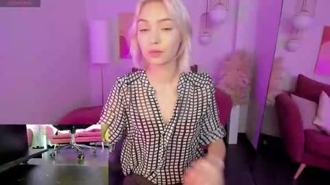 Alysia online show from September 14, 2:15 pm