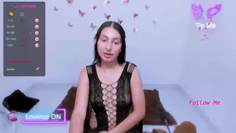 Snapshot of alyson0001 chatting on September 16, 10:18 pm allyson online show from September 16, 10:18 pm