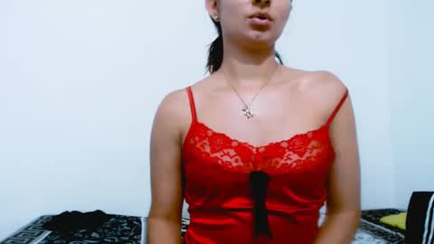 Snapshot of alyson0001 chatting on February 14, 9:32 pm allyson online show from February 14, 9:32 pm