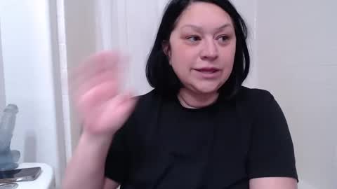 Snapshot of alyssiaamorexo chatting on December 18, 2:17 pm Alyssiaamorexo online show from December 18, 2:17 pm
