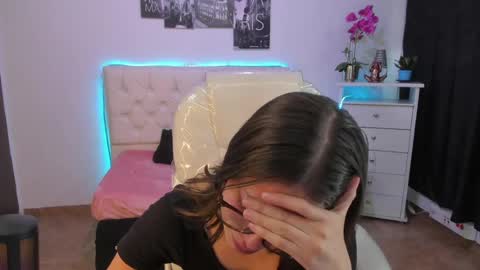 B I A N C A online show from April 16, 7:57 pm