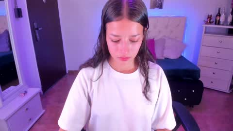 Snapshot of amaia_daniells chatting on January 9, 6:38 am B I A N C A online show from January 9, 6:38 am