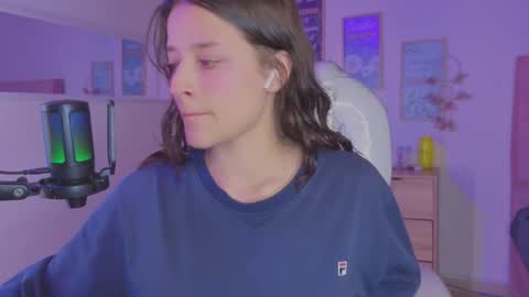 Snapshot of amaia_daniells chatting on September 16, 3:47 am B I A N C A online show from September 16, 3:47 am