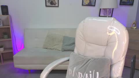 B I A N C A online show from March 3, 12:11 pm