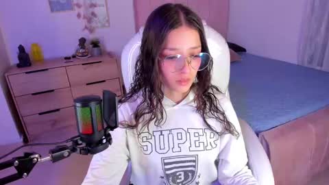 Snapshot of amaia_daniells chatting on March 11, 3:47 am B I A N C A online show from March 11, 3:47 am