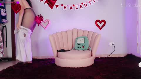 Amai  Sinclair  online show from February 9, 6:01 am