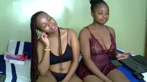 amala01 online show from March 17, 1:53 am