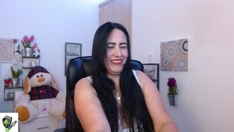 AMALIA online show from December 6, 11:13 pm