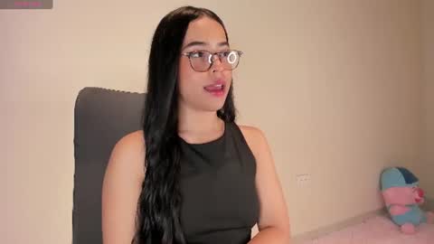 Amalia    real MIA  online show from July 19, 2:58 am