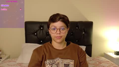         online show from March 4, 12:55 pm