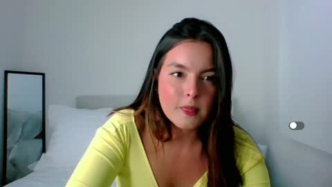 Snapshot of amanda_callum_ chatting on February 19, 11:46 pm Katha online show from February 19, 11:46 pm