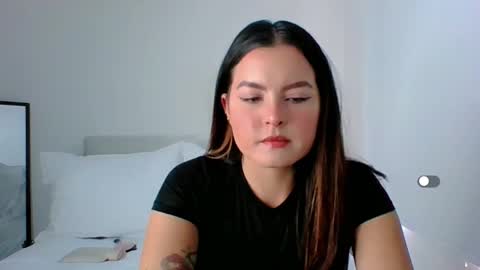 Snapshot of amanda_callum_ chatting on March 1, 5:16 pm Katha online show from March 1, 5:16 pm