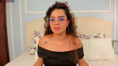 Amanda Rios online show from May 15, 11:18 pm