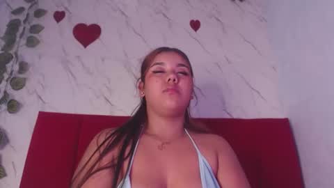 amandacanelacm101 online show from November 27, 7:33 am