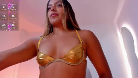 Snapshot of amandaconnerx chatting on February 21, 2:39 am Amanda online show from February 21, 2:39 am