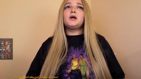 Snapshot of amandhaaa chatting on January 1, 5:00 pm Amandha online show from January 1, 5:00 pm