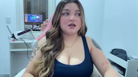 Snapshot of amandhaaa chatting on September 8, 6:40 pm Amandha online show from September 8, 6:40 pm