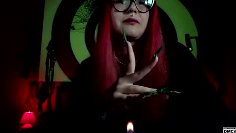 Goddess Amanita online show from April 14, 12:05 pm