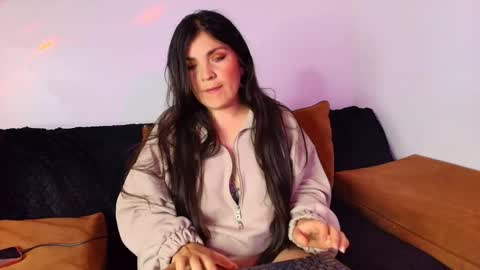 Amara Vega  online show from February 17, 7:18 am