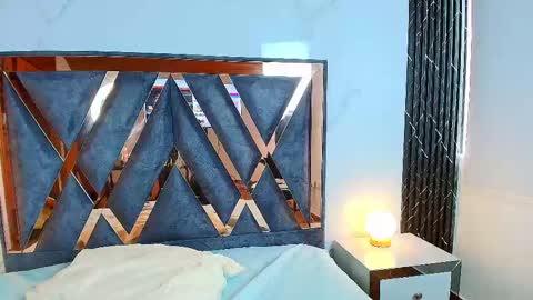 Snapshot of amara_vega chatting on October 8, 3:27 pm Amara Vega online show from October 8, 3:27 pm