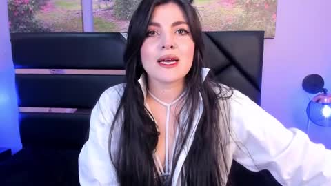 Snapshot of amara_vega chatting on January 26, 11:06 am Amara Vega online show from January 26, 11:06 am