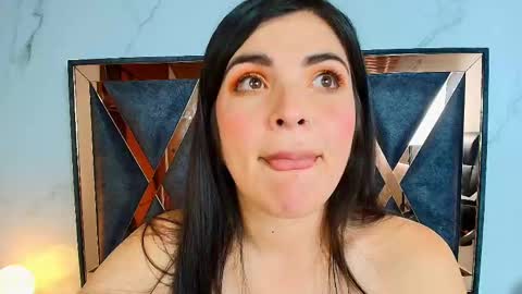 Snapshot of amara_vega chatting on September 27, 2:02 pm Amara Vega online show from September 27, 2:02 pm