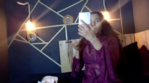 amara_vex online show from June 1, 12:18 pm