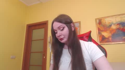 amazing_agness online show from November 18, 8:04 am