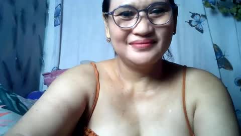 amazing angel online show from June 23, 9:51 am