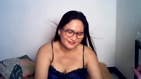 amazing angel online show from July 25, 11:06 am