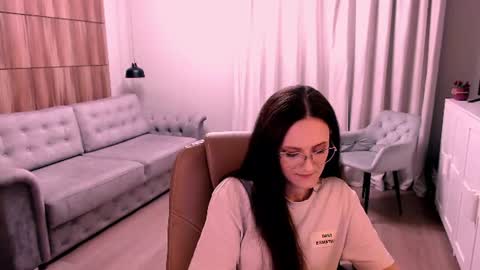 Izza online show from June 21, 12:42 pm