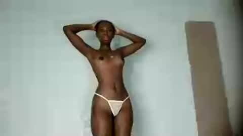 Bella online show from July 28, 4:39 pm