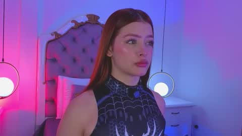 Sara online show from November 15, 11:11 am