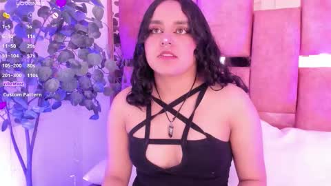   online show from October 28, 7:08 pm