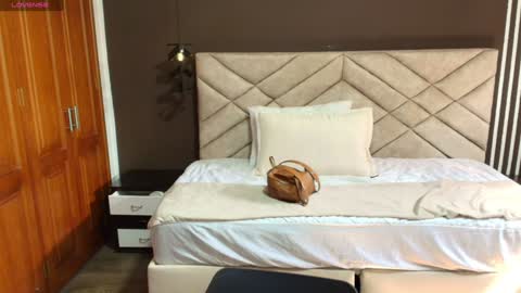 Ambar Ross online show from January 7, 7:17 pm