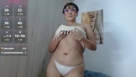 Amber  online show from January 19, 7:04 am