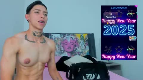 Snapshot of amber_adams_ chatting on January 5, 9:25 pm Amber online show from January 5, 9:25 pm
