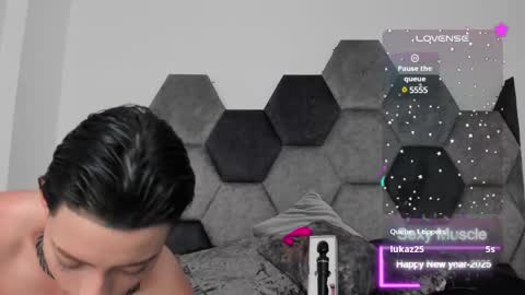 Snapshot of amber_adams_ chatting on February 14, 1:51 pm Amber online show from February 14, 1:51 pm