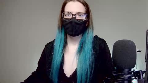 Amber non-nude model online show from December 30, 1:04 am