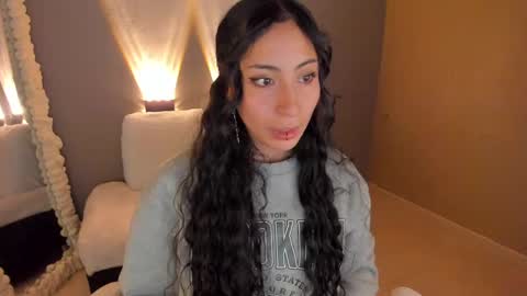 Snapshot of amber_curly chatting on February 21, 10:26 pm amber_curly online show from February 21, 10:26 pm