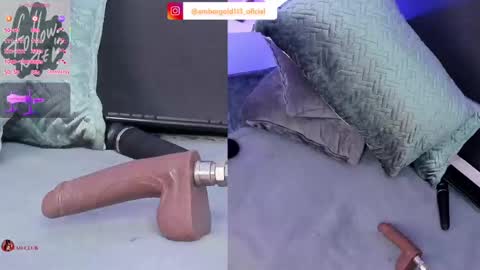 Snapshot of amber_gold113 chatting on September 24, 3:22 pm Amber online show from September 24, 3:22 pm