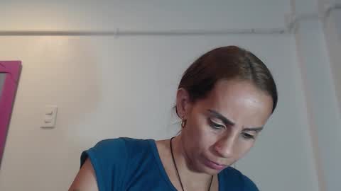Snapshot of amber_moore chatting on October 23, 1:44 am Amber Moore online show from October 23, 1:44 am