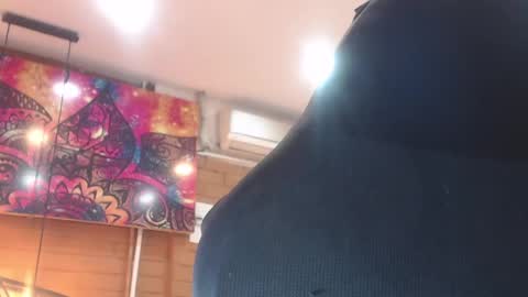 Snapshot of amber_moore chatting on March 8, 2:32 am Amber Moore online show from March 8, 2:32 am