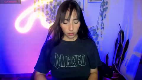 Snapshot of amber_morgan1 chatting on January 28, 2:43 am Amber online show from January 28, 2:43 am