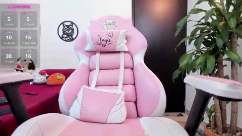 amber_sexy14 online show from July 24, 4:38 pm