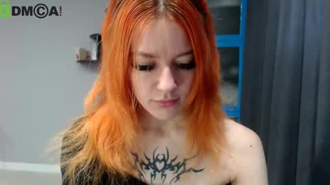 Snapshot of amber_tease_ chatting on September 10, 3:17 am amber_tease_ online show from September 10, 3:17 am
