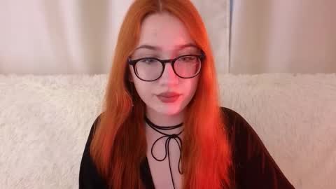 Snapshot of amber_wink chatting on October 9, 6:17 am mber online show from October 9, 6:17 am