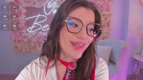 Snapshot of amberfarrell chatting on January 18, 9:13 pm Amber online show from January 18, 9:13 pm